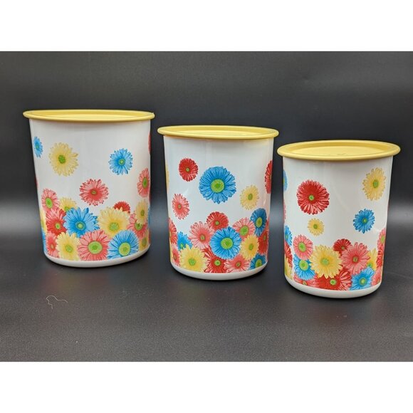 Vintage 1980s Tupperware Gerber Daisy Kitchen Nesting Canisters 3 Piece Set - Picture 1 of 9